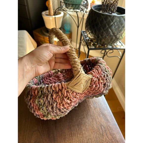 Vintage Buttocks Gods Eye Woven Egg Flower Gathering Basket Primitive - Picture 1 of 12
